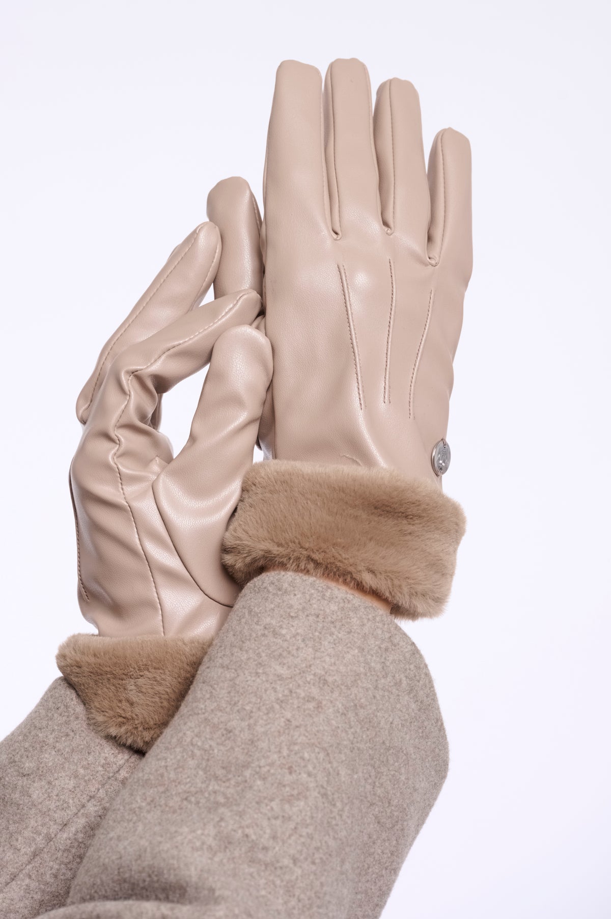 PEARL TAUPE