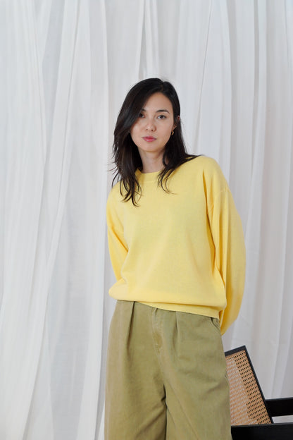 P012 BUTTER YELLOW