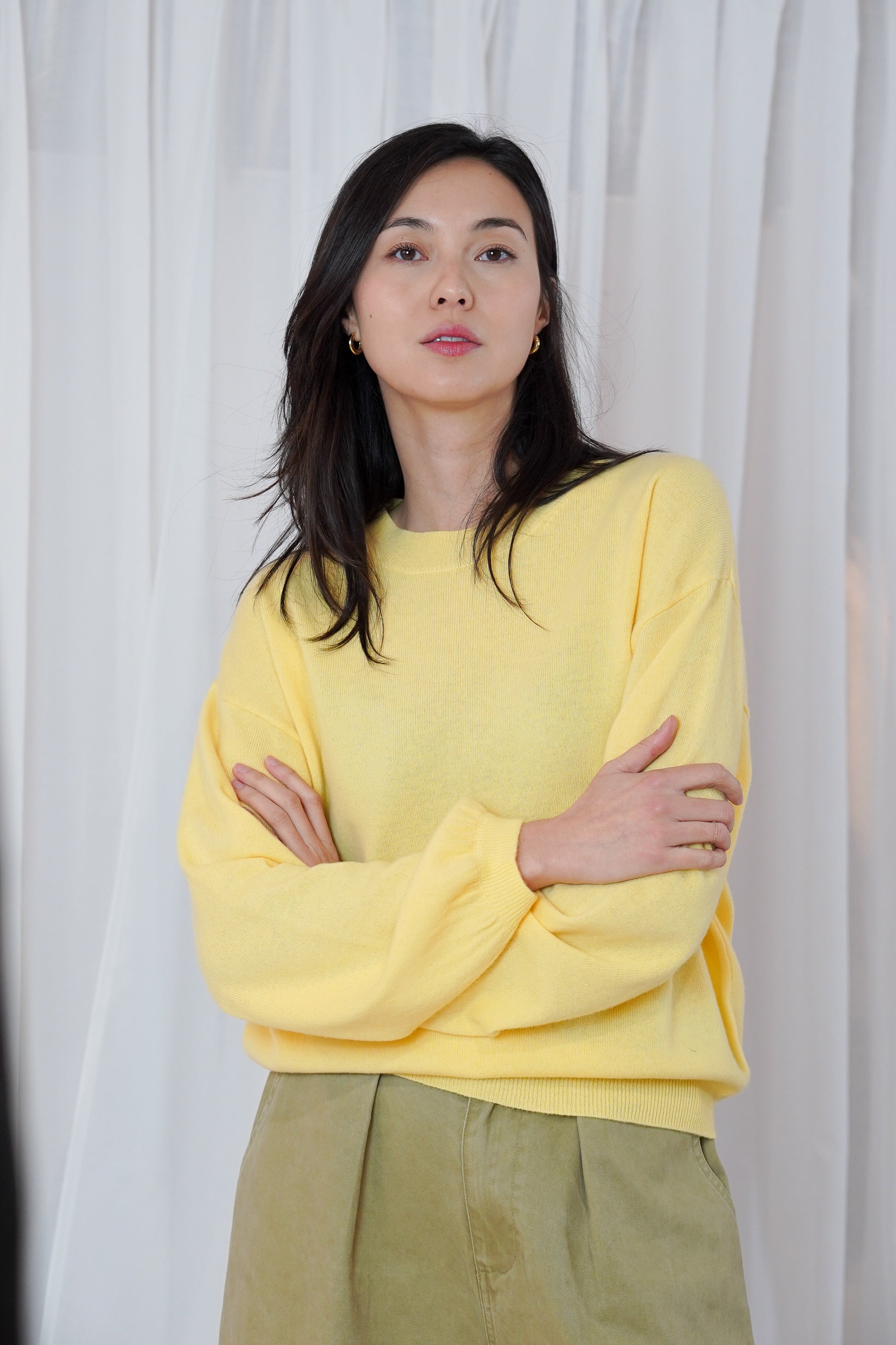 P012 BUTTER YELLOW