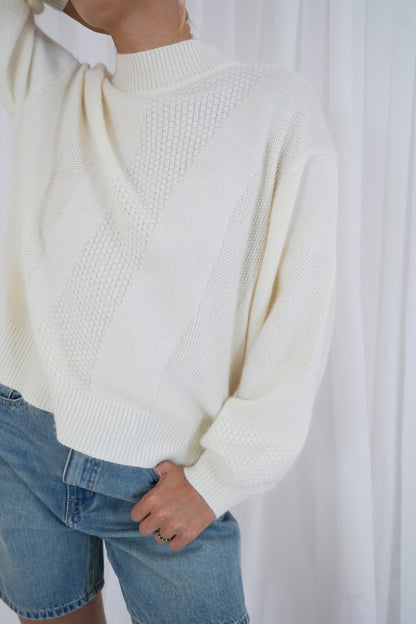 H11 OFFWHITE