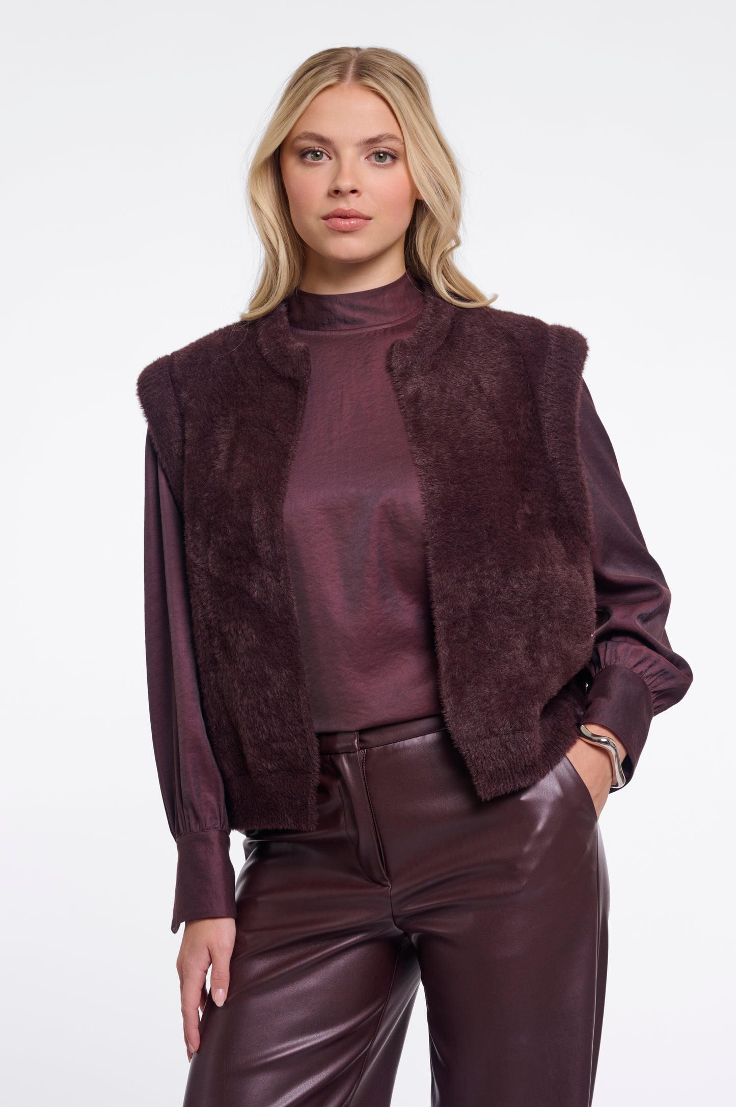 FUDGE CLOAK