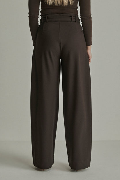 205 DEEP BROWN