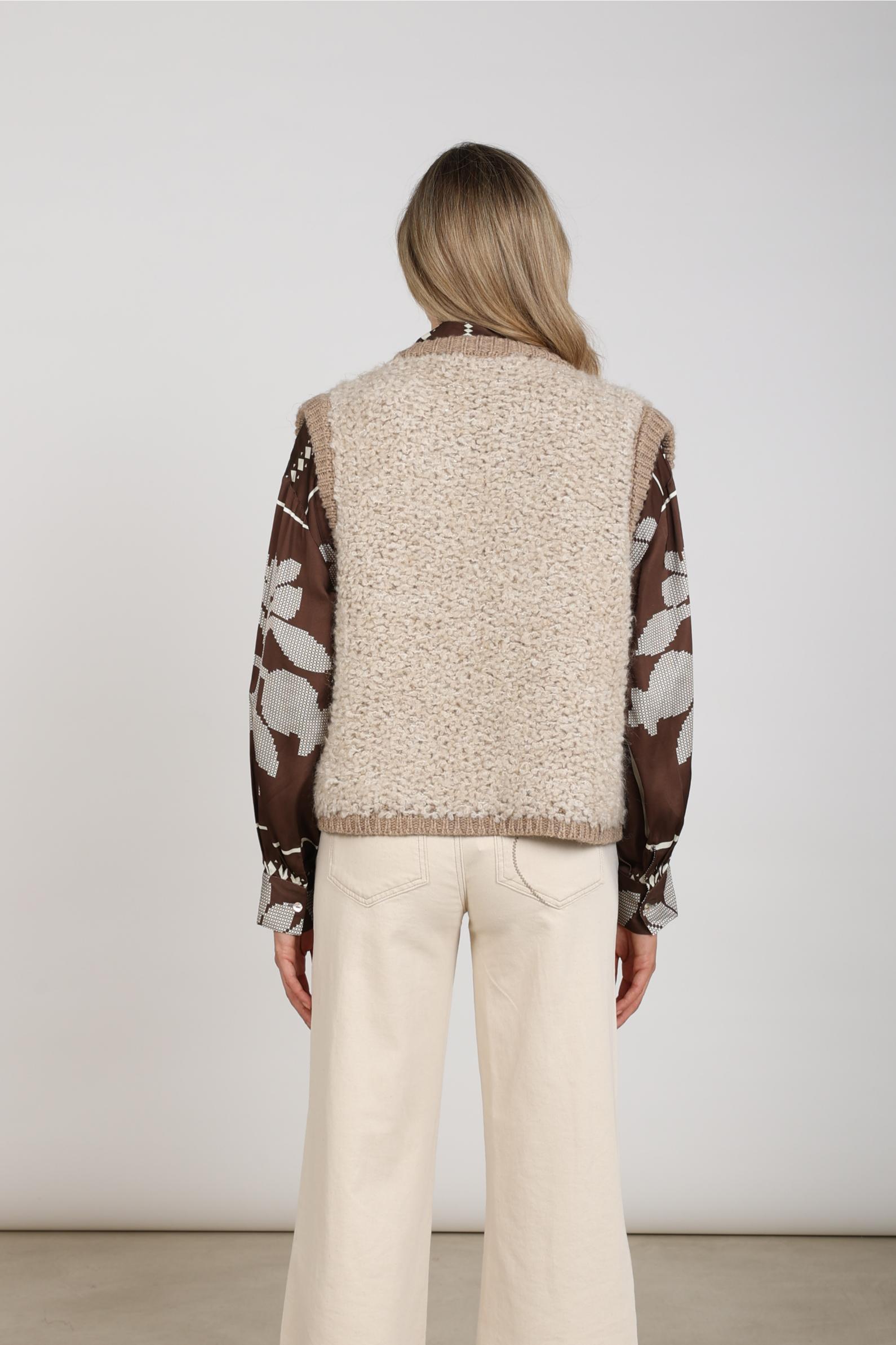 CHERRY TAUPE