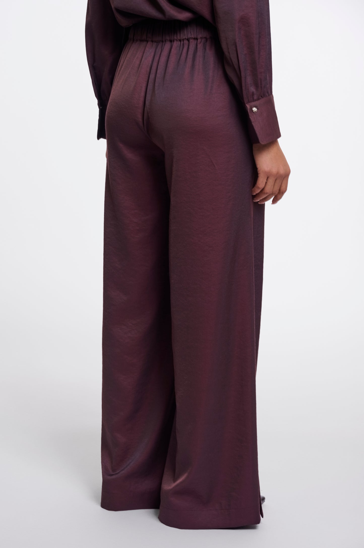 FUDGE CLOAK